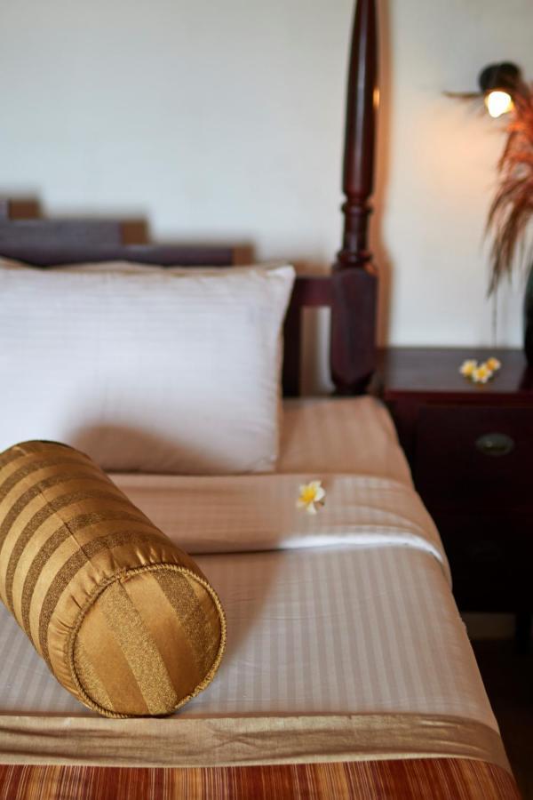 Villa Sunbird Negombo Exterior photo