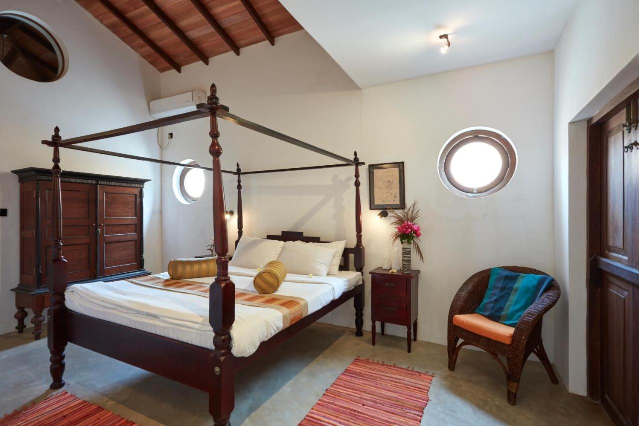 Villa Sunbird Negombo Exterior photo