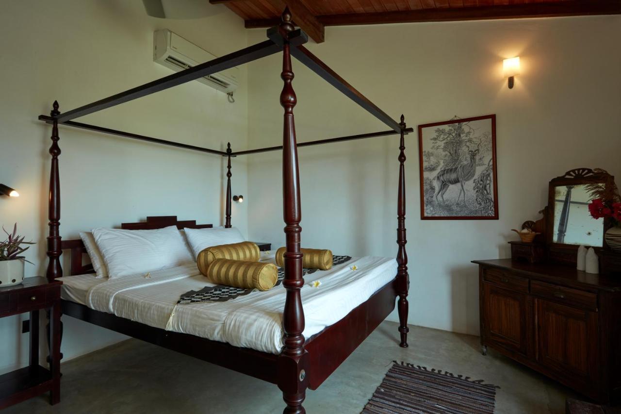 Villa Sunbird Negombo Exterior photo